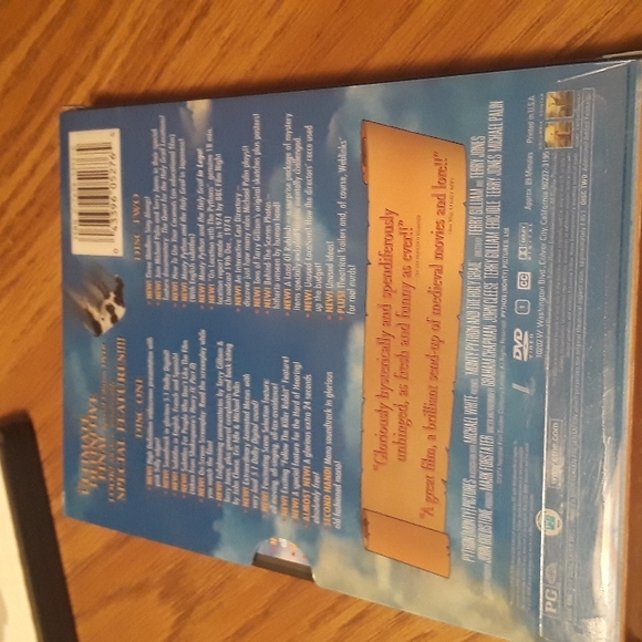 Monty Python and the holy grail, special edition dvd/ BUNDLE ONLY - Picture 2 of 6